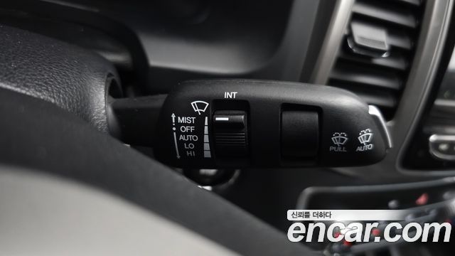KG Mobility Rexton 2018 — photo 30