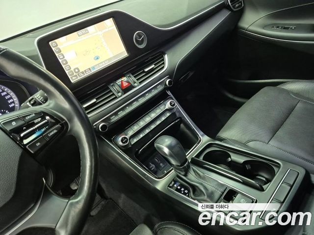 Hyundai Grandeur 2018 — photo 11