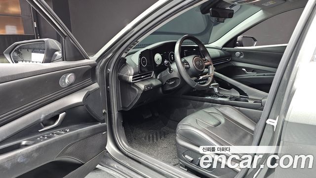 Hyundai AVANTE 2021 — photo 13