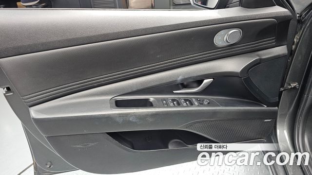 Hyundai AVANTE 2021 — photo 14