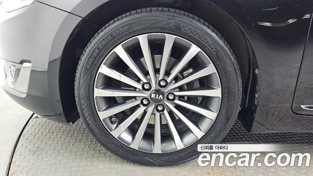 Kia K7 2013 — photo 5