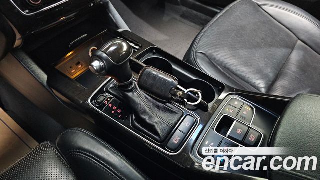 Kia K7 2013 — photo 9