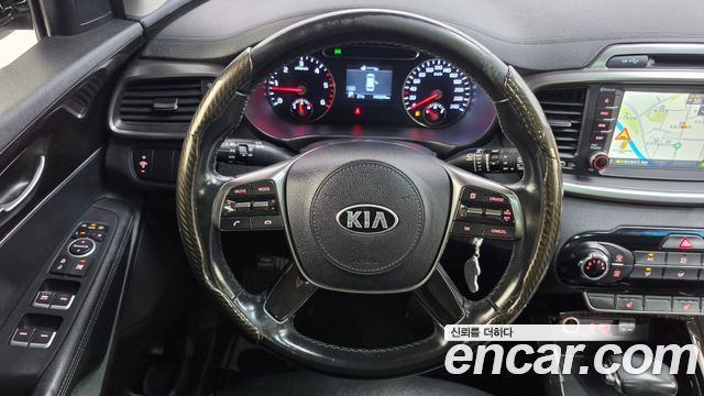 Kia Sorento 2018 — photo 13