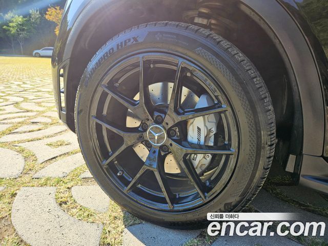 Mercedes-Benz GLC-Class 2020 — photo 5