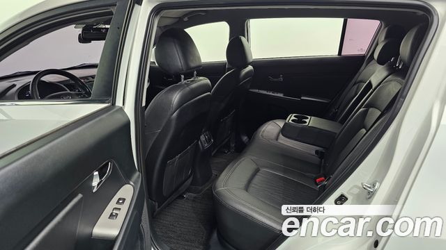 Kia Sportage 2016 — photo 17