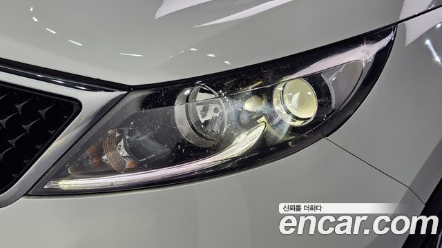 Kia Sportage 2016 — photo 8