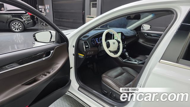 Hyundai Grandeur 2018 — photo 10