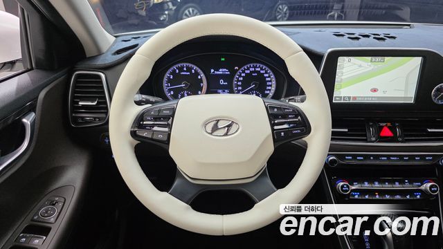 Hyundai Grandeur 2018 — photo 12