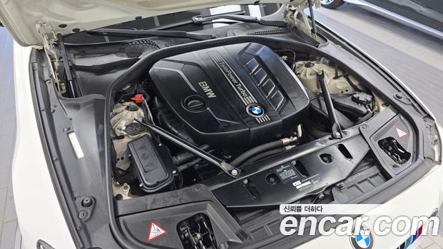 BMW 5-Series 2014 — photo 6
