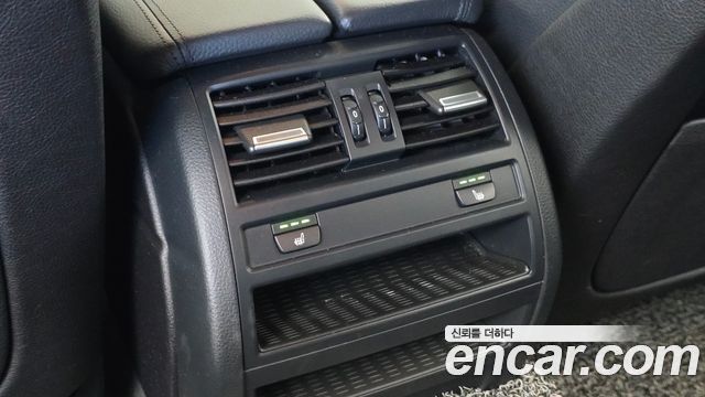 BMW 5-Series 2014 — photo 19