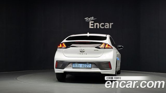 Hyundai Ioniq 2020 — photo 4