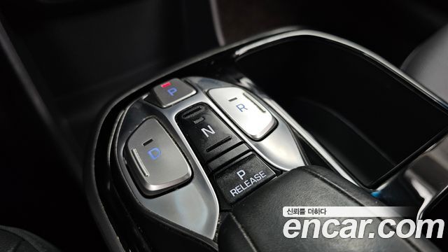 Hyundai Ioniq 2020 — photo 12