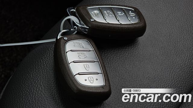 Hyundai Ioniq 2020 — photo 32