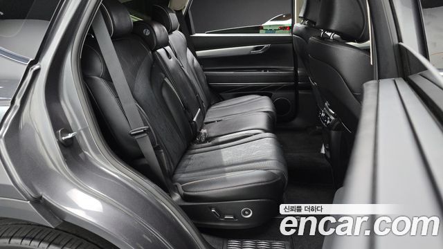 Genesis GV80 2021 — photo 17