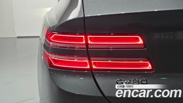 Genesis GV80 2021 — photo 9