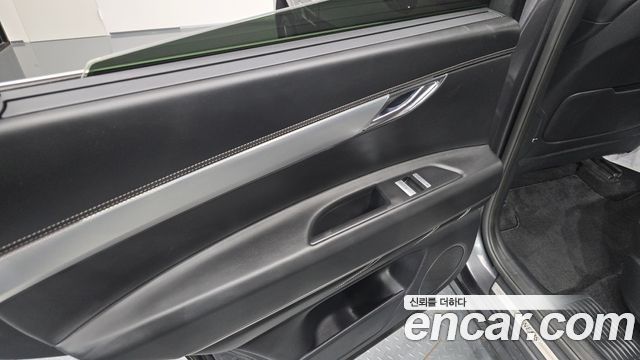 Genesis GV80 2021 — photo 15