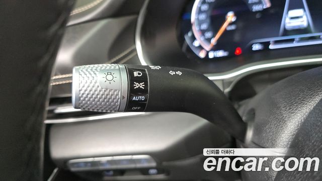 Genesis GV80 2021 — photo 29