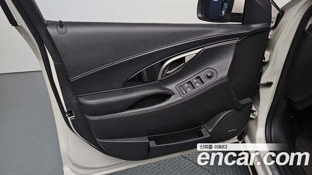Chevrolet Korea Alpheon 2012 — photo 14