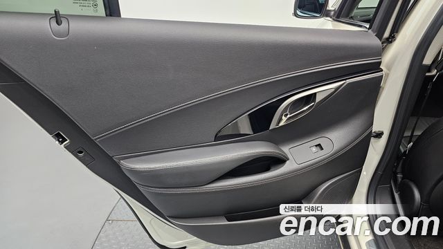 Chevrolet Korea Alpheon 2012 — photo 15
