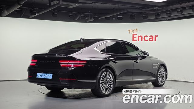 Genesis G80 2022 — photo 2