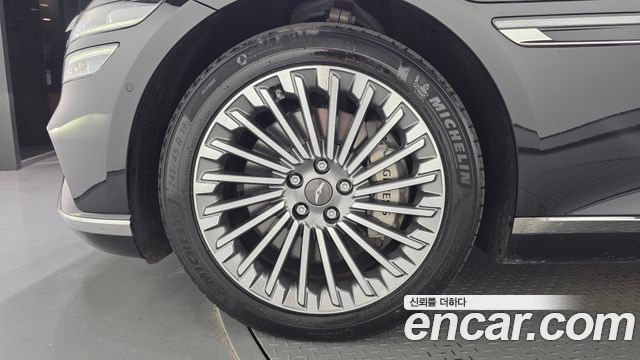 Genesis G80 2022 — photo 5