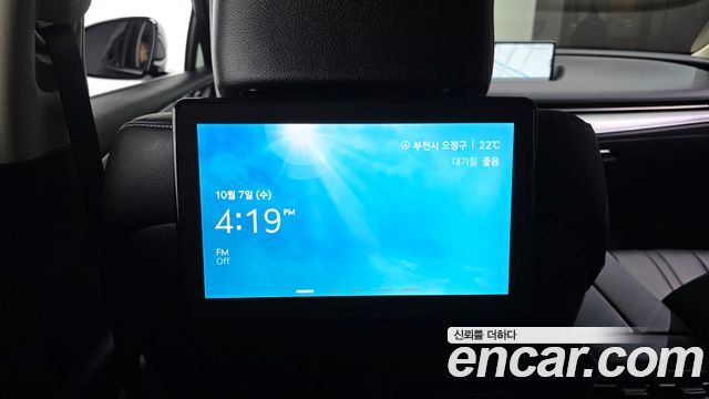 Genesis G80 2022 — photo 19