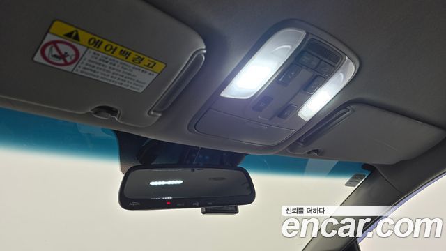 Kia Canival 2016 — photo 21