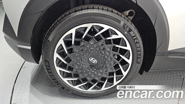 Hyundai Ioniq5 2023 — photo 5