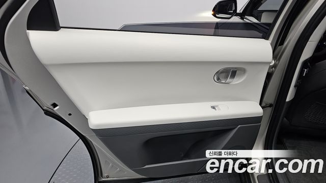 Hyundai Ioniq5 2023 — photo 15