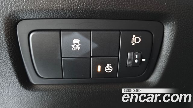 KG Mobility KORANDO 2017 — photo 12