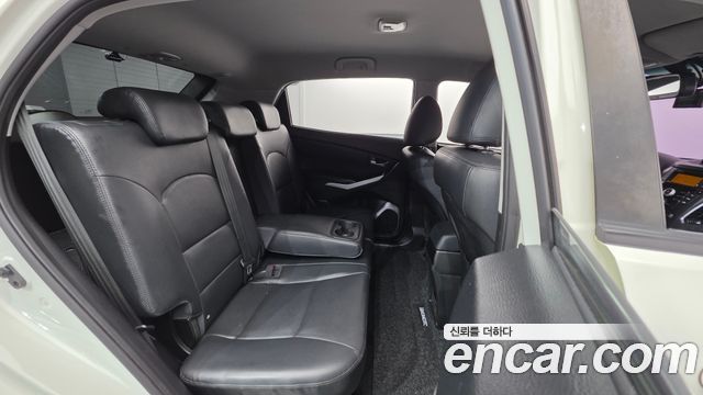 KG Mobility KORANDO 2017 — photo 18