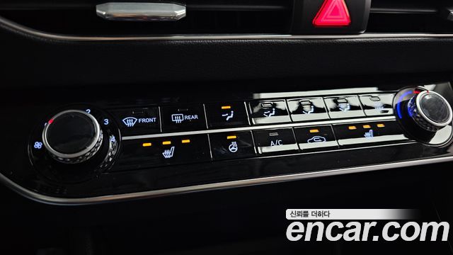 Hyundai Sonata 2021 — photo 19