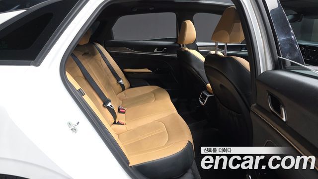 Kia K5 2020 — photo 12