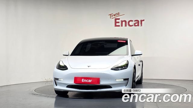 Tesla Model 3 2022 — photo 3