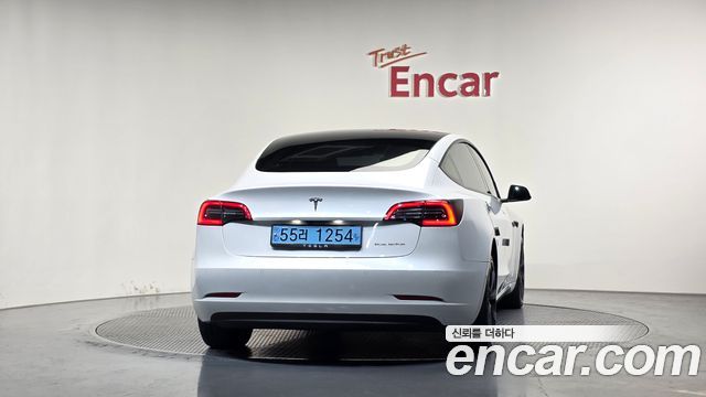 Tesla Model 3 2022 — photo 4