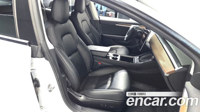 Tesla Model 3 2022 — photo 16
