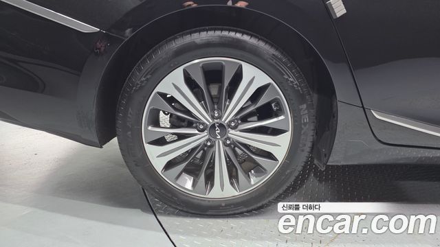 Kia K8 2023 — photo 5