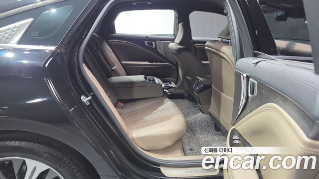 Kia K8 2023 — photo 18