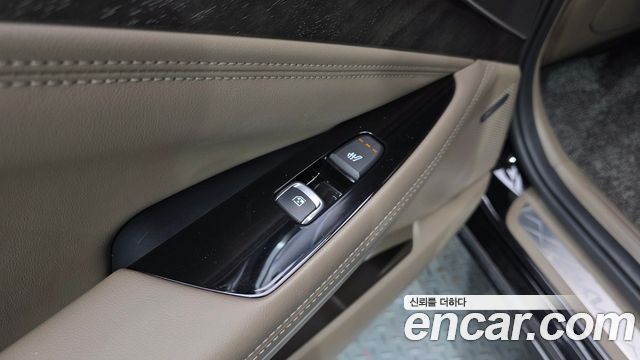 Kia K8 2023 — photo 29