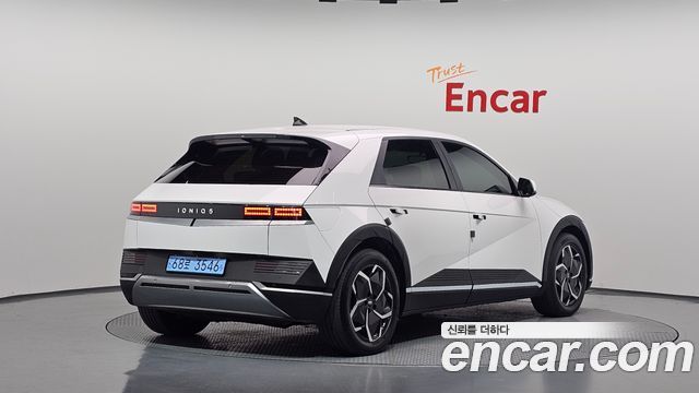Hyundai Ioniq5 2023 — photo 2