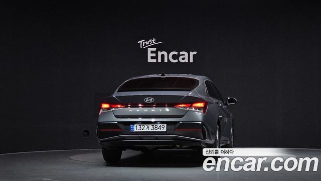 Hyundai AVANTE 2026 — photo 4