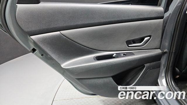 Hyundai AVANTE 2026 — photo 15