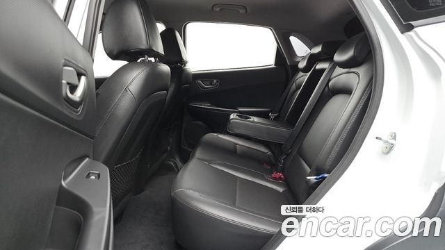 Hyundai Kona 2020 — photo 17