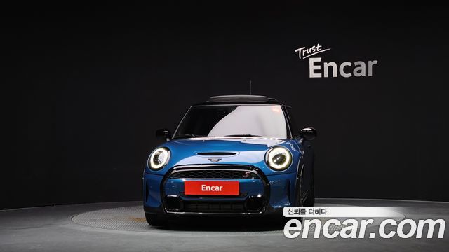 Mini Cooper 2022 — photo 3