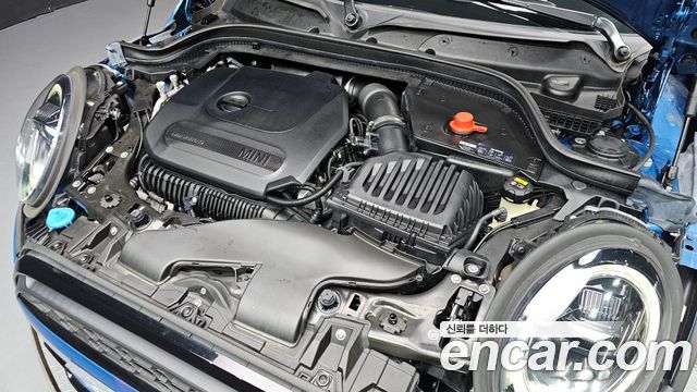 Mini Cooper 2022 — photo 6