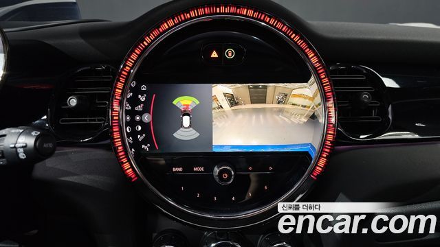 Mini Cooper 2022 — photo 20