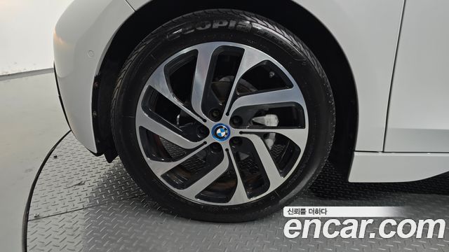 BMW i3 2014 — photo 5