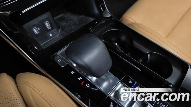 Kia K7 2020 — photo 12