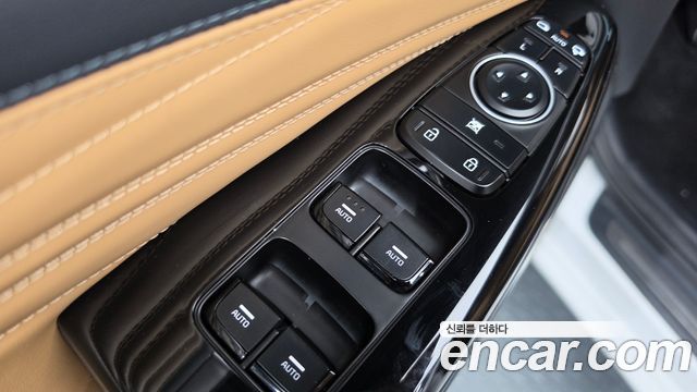 Kia K7 2020 — photo 29