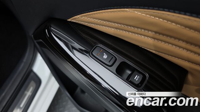 Kia K7 2020 — photo 30